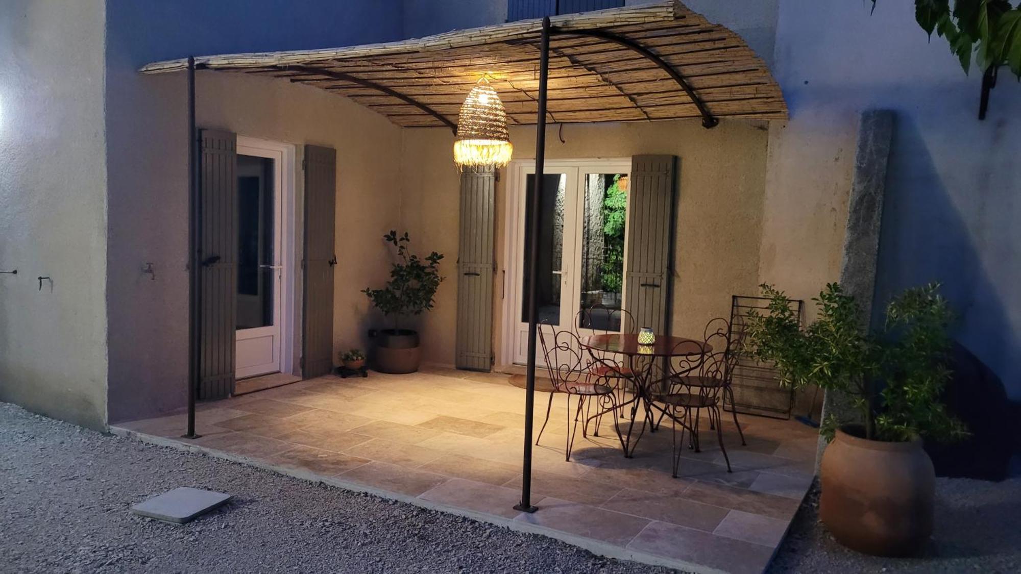 La Genestiere Au Milieu Des Vignes, Piscine Partagee Apartment *